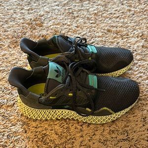 Adidas 4D ZX4000 grey/green Size men’s 5, worn 3 times, no box